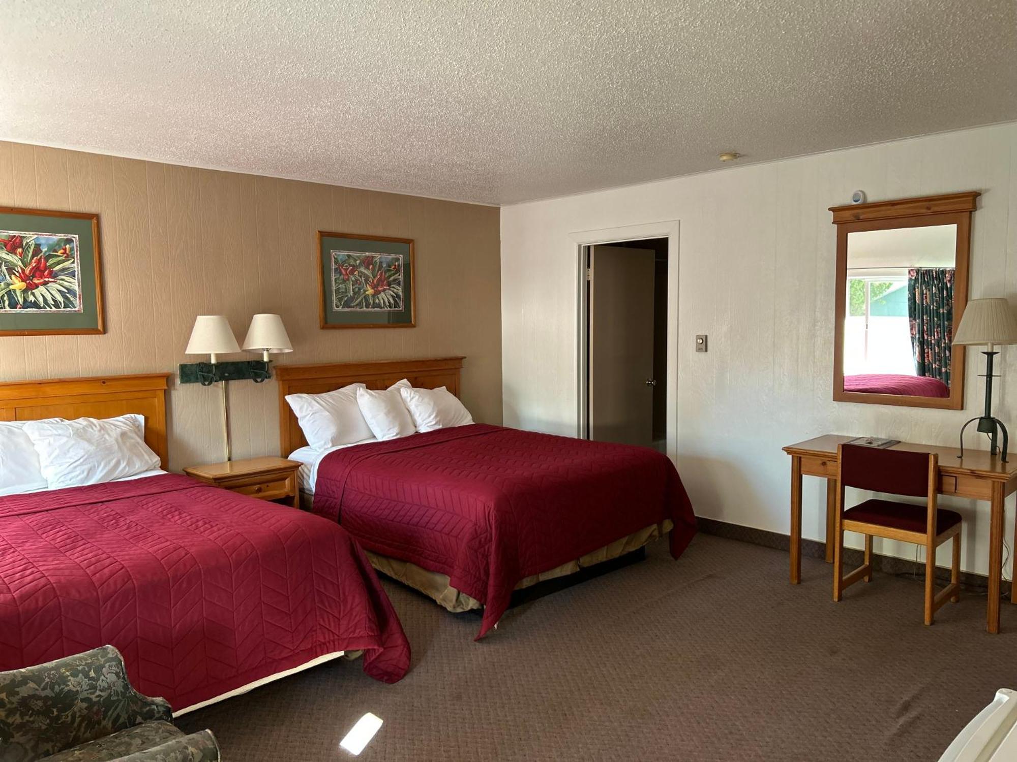 Redwood Arms Motel Paonia Exterior photo